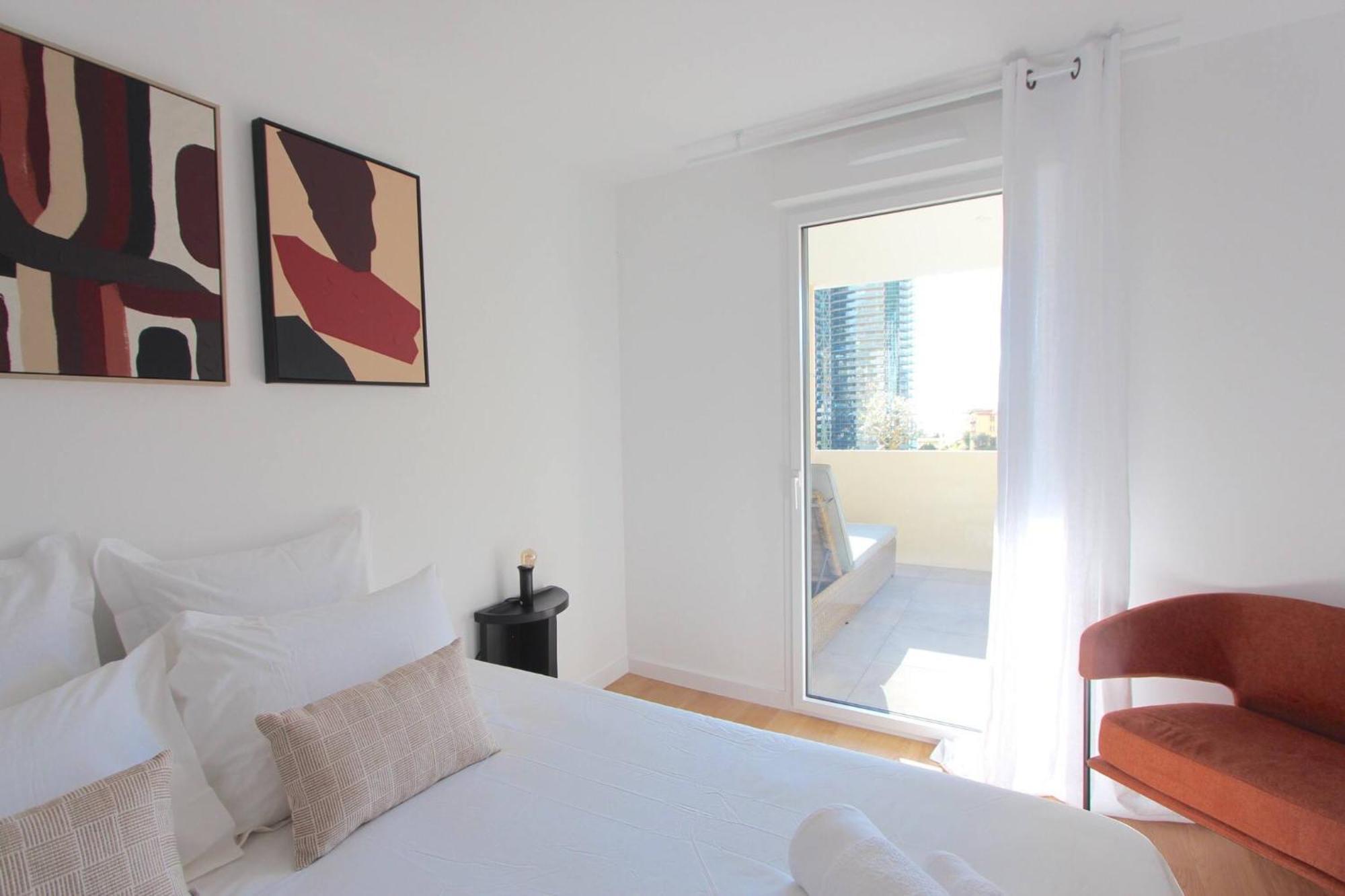 Sun Paradise Seaview&Terrace Parking&Pool 博索莱伊 外观 照片