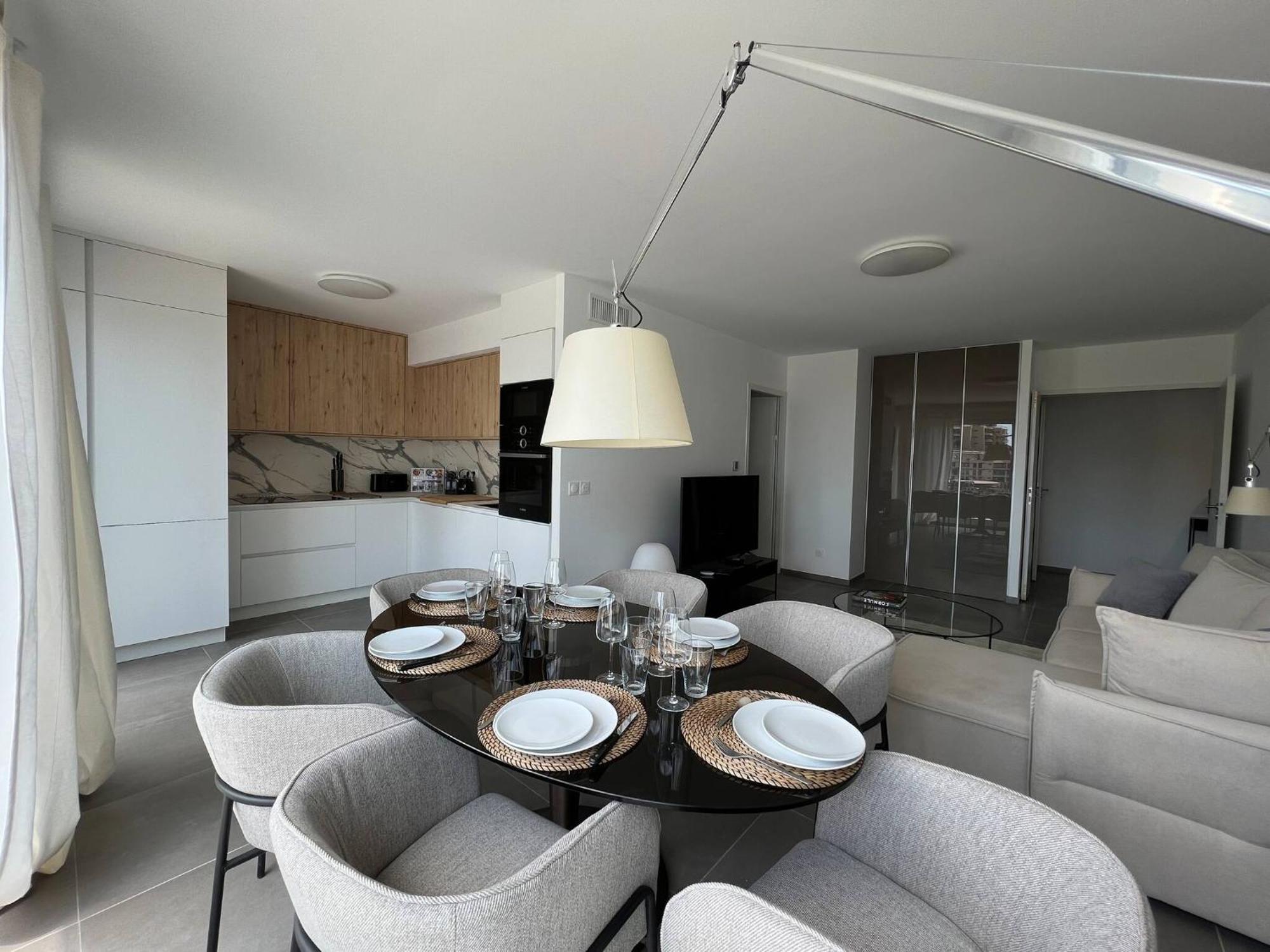 Sun Paradise Seaview&Terrace Parking&Pool 博索莱伊 外观 照片