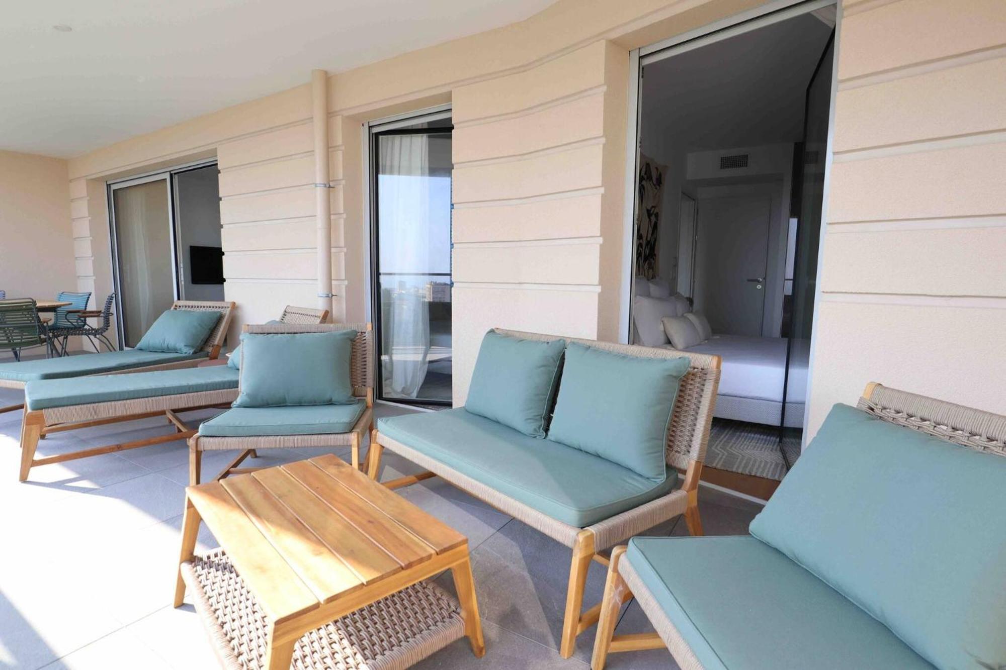 Sun Paradise Seaview&Terrace Parking&Pool 博索莱伊 外观 照片